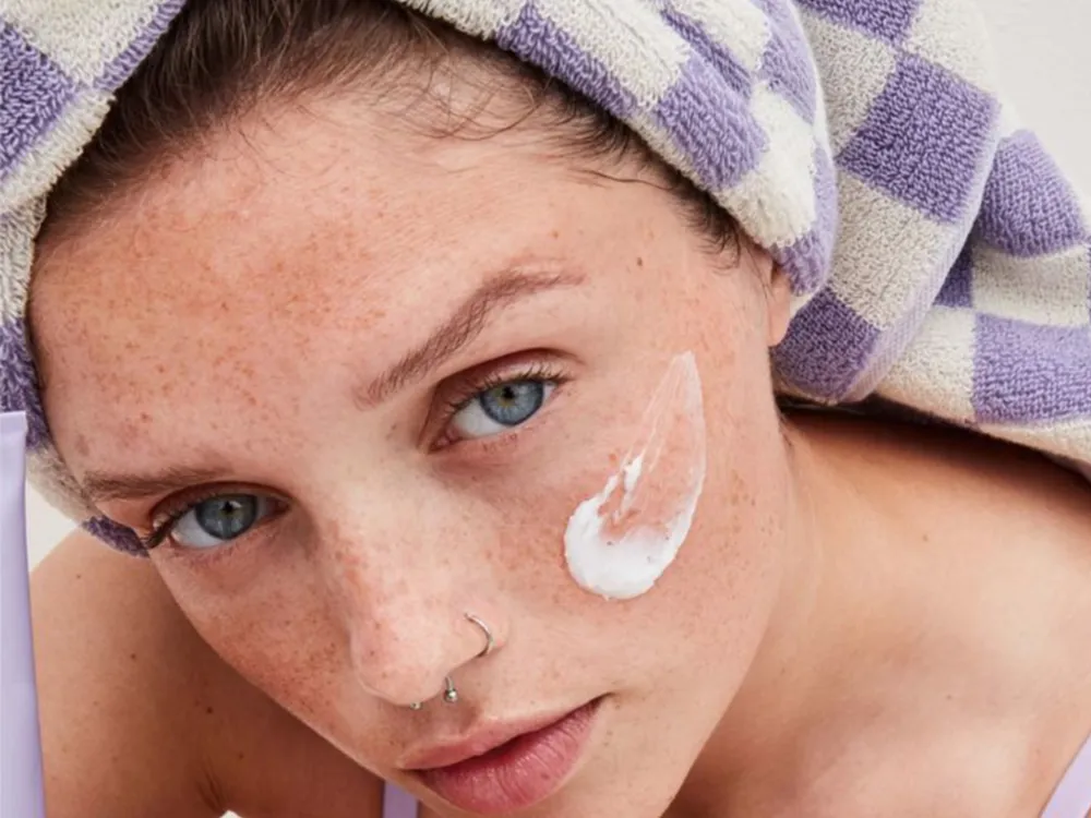 کرم ترمیم کننده