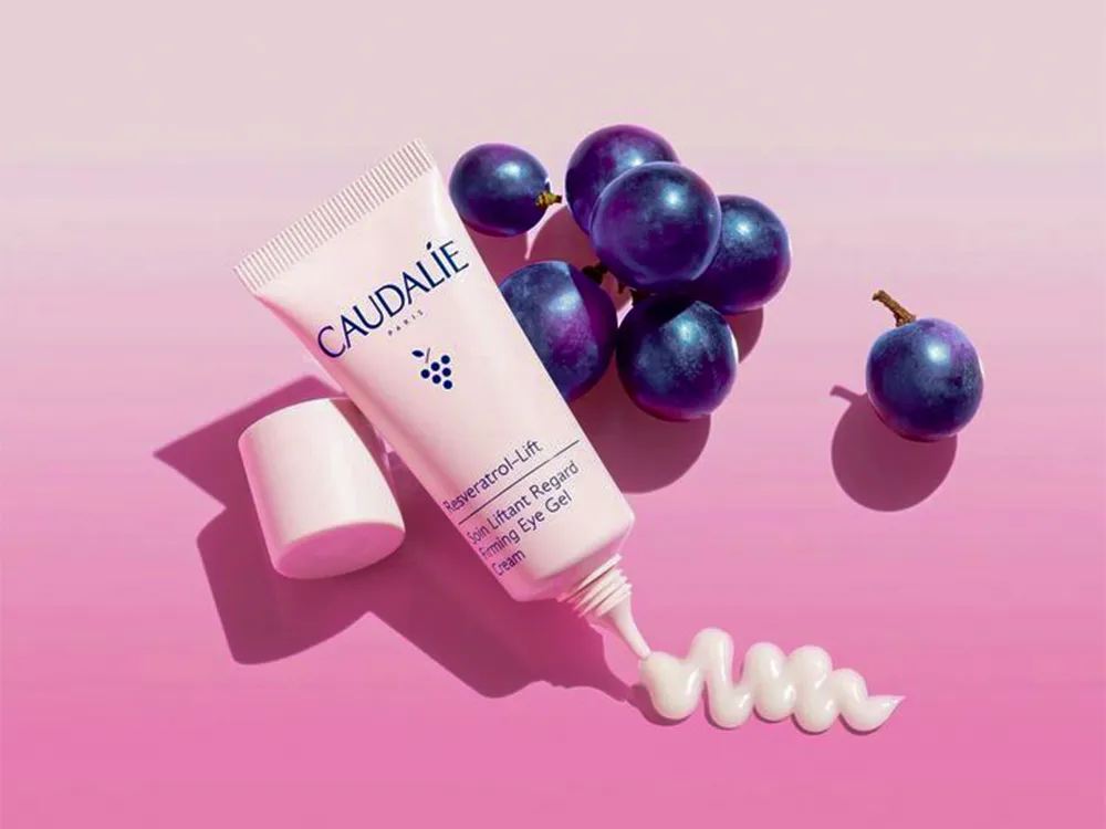 کرم دور چشم