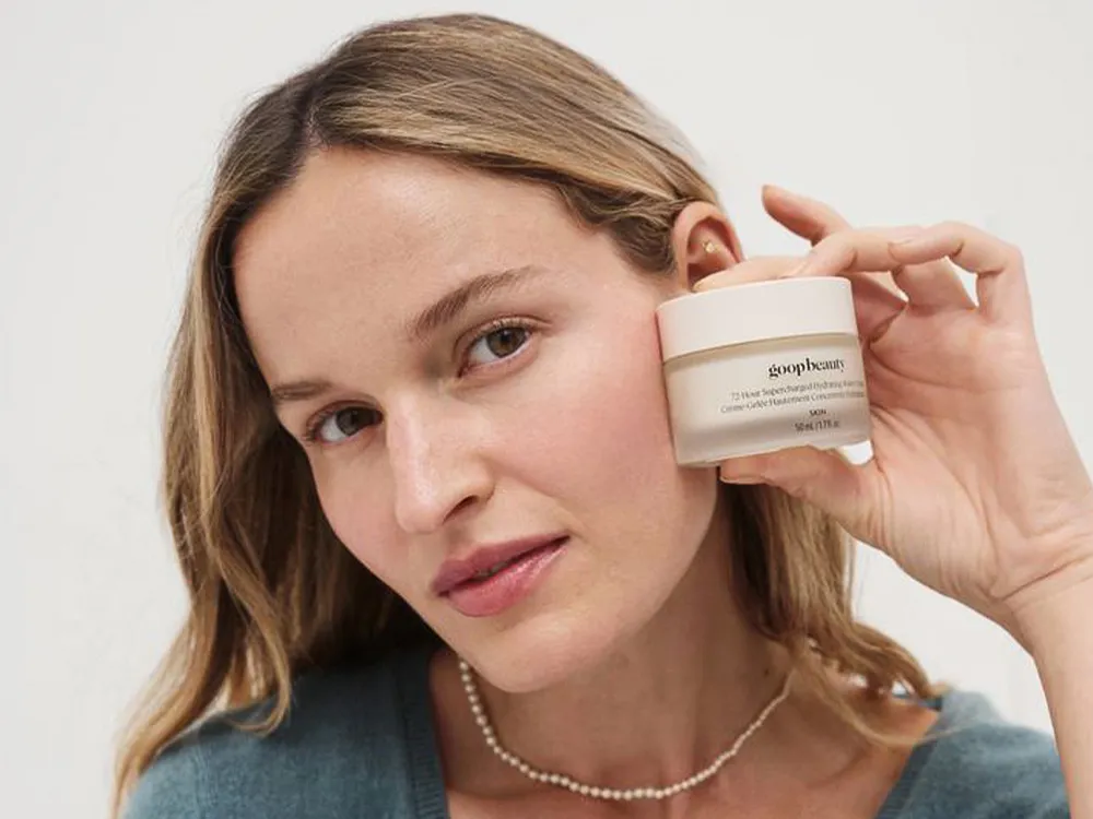 کرم لایه‌بردار و روشن کننده