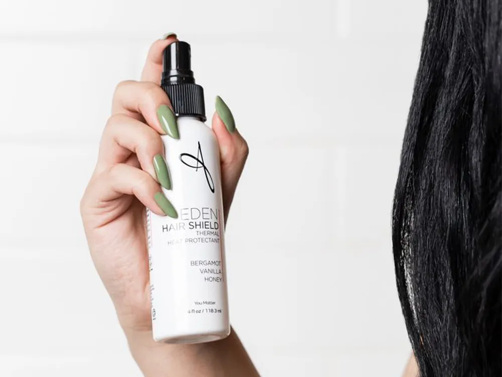 اسپری دوفاز و محافظ حرارتی مو؛ راز داشتن موی سالم در برابر سشوار و اتو