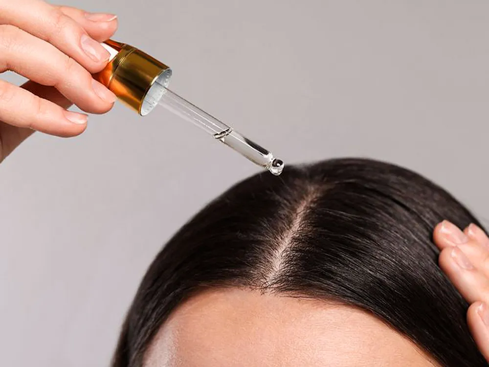 تونیک‌ها و محلول‌های تقویتی مو؛ کلیدی برای رشد، تغذیه و جلوگیری از ریزش مو