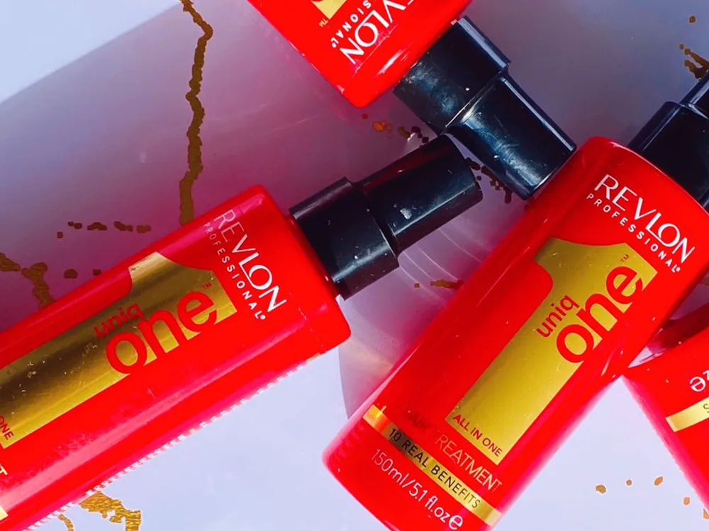 کرم مو چیست؟ مزایا، انواع، طریقه استفاده و نکات مهم قبل از خرید