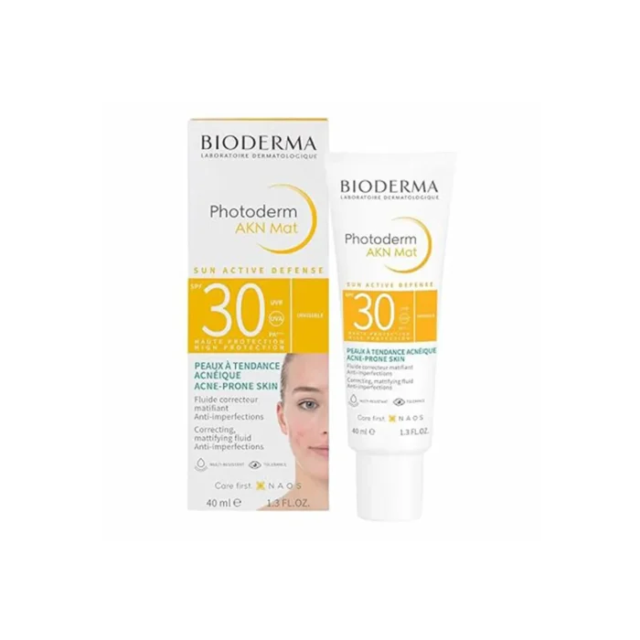 ضد آفتاب بی رنگ بایودرما Photoderm AKN Mat SPF30 حجم 40 میلی لیتری