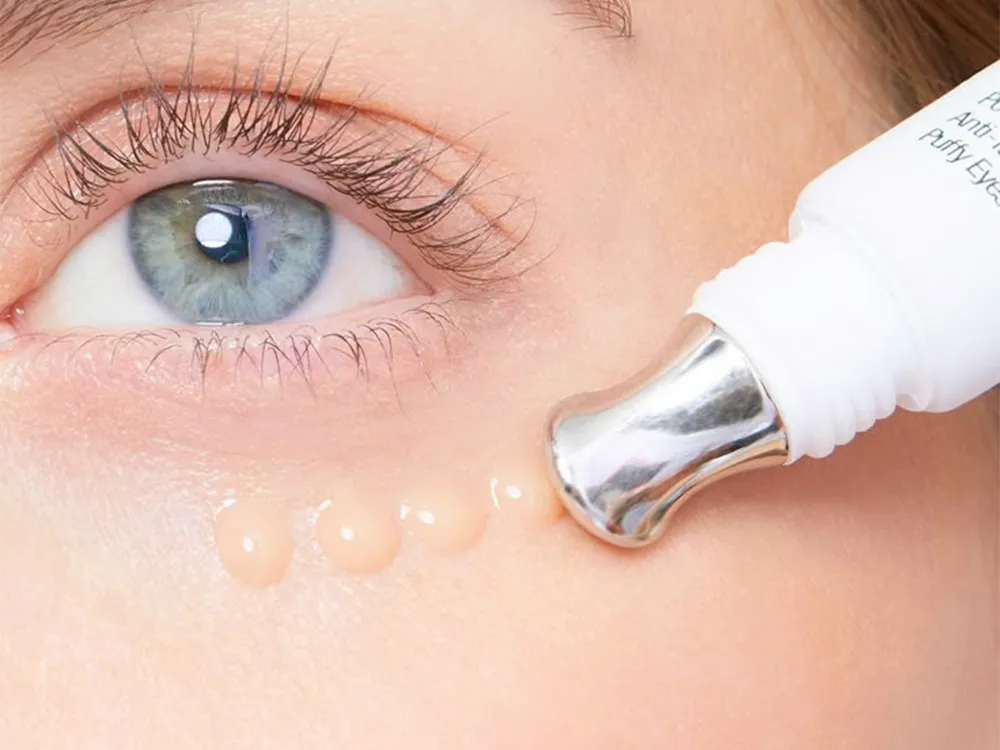 کرم دور چشم