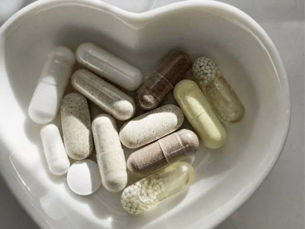 قرص‌ها، ویتامین‌ها و مکمل‌های غذایی