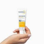 ژل کرم ضد آفتاب ضد لک و ضد چروک بایودرما PHOTODERM SPOT-AGE SPF50 حجم 40 میلی لیتری